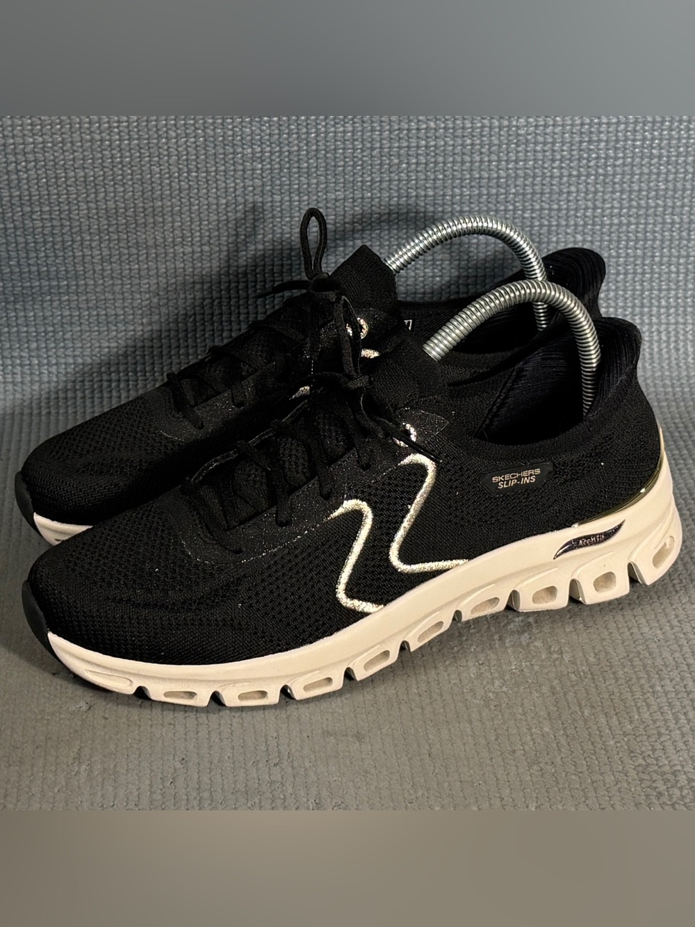 Skechers x Martha Stewart Arch Fit Glide-Step Elevate Shoes Women’s Size 8.5